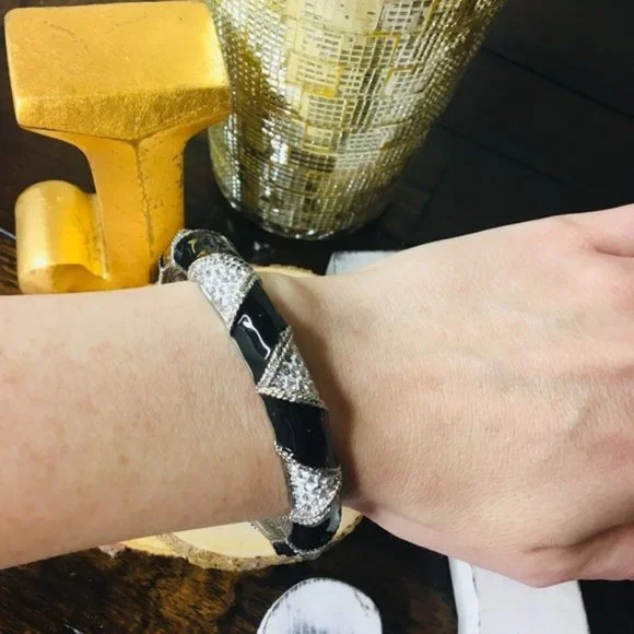 Rhinestone Bangle Bracelet Black w/ Rhinestone Silver - Picture 5 of 5